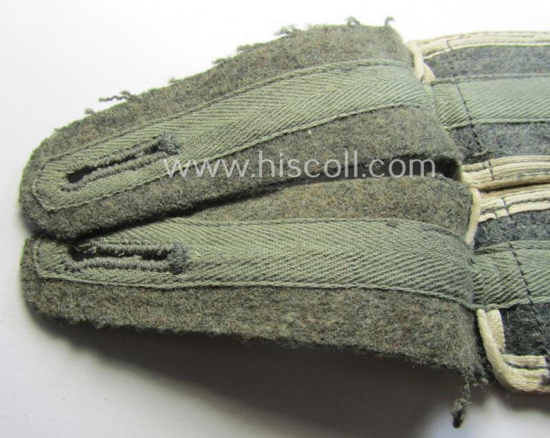 Superb - and/or fully matching! - pair of typical later-war-period- (ie. 'M44'-pattern) WH (Heeres) NCO-type shoulderstraps as was intended for usage by an: 'Unteroffizier eines Infanterie-Regiments'