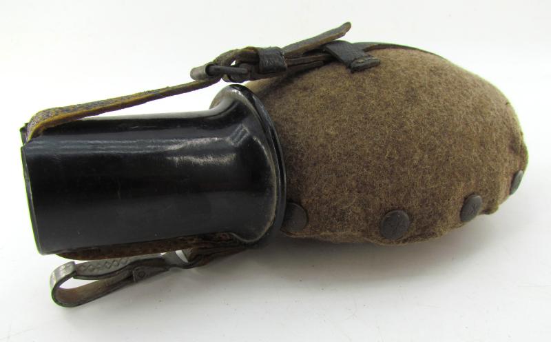 Wehrmacht M31 Canteen by S.K.N.38