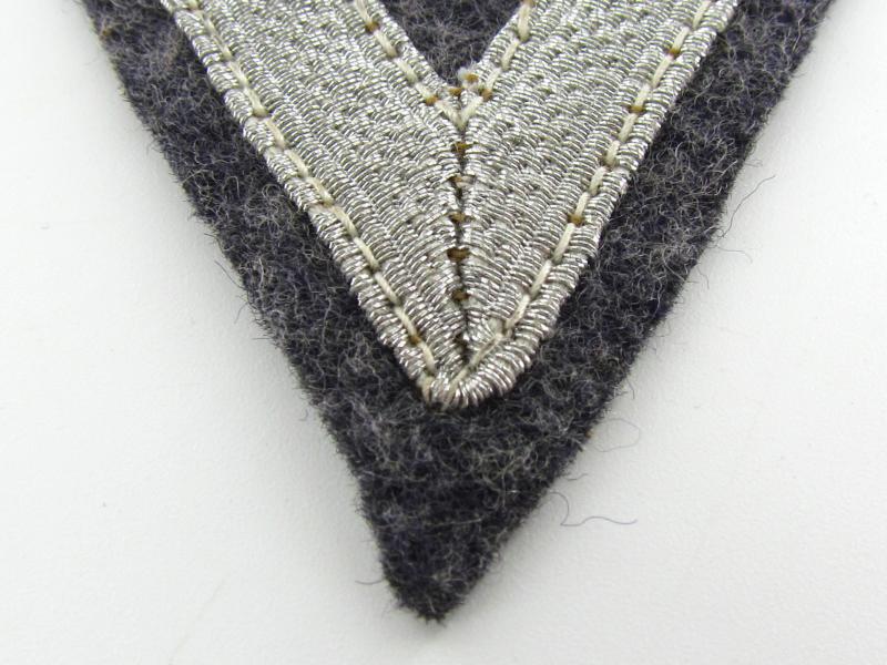 Luftwaffe Gefreiter chevron