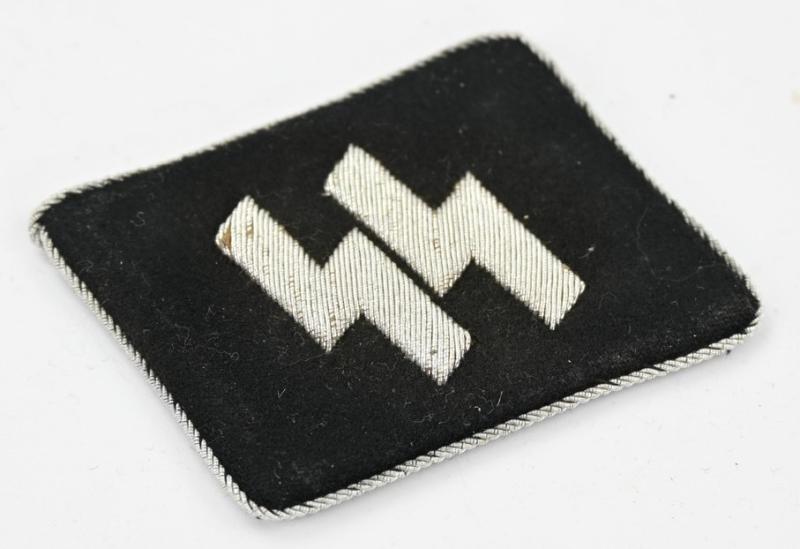 German Waffen-SS Officer Runes Collar Tab