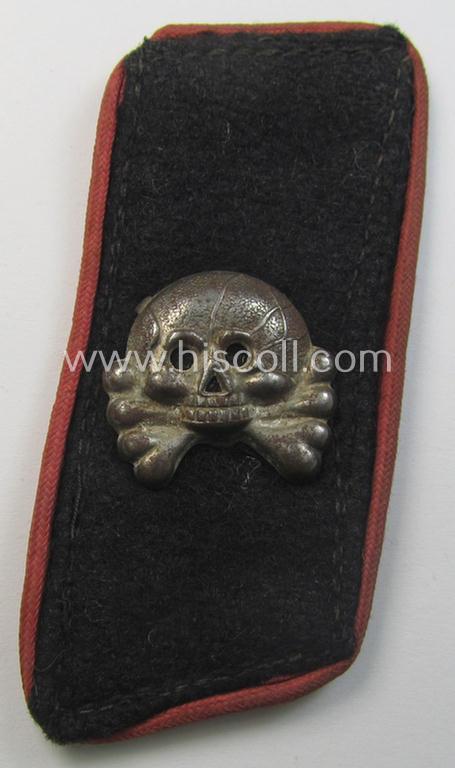 Mid- (ie. later-) war-period - albeit regrettably single! - WH (Heeres) black-coloured, woolen-based- and/or bright-pink-piped: 'Panzer'-collar-tab having a zinc- (ie. 'Feinzink'-) based (and '3-pronged'!) 'Totenkopf' (ie. skull) period-attac...