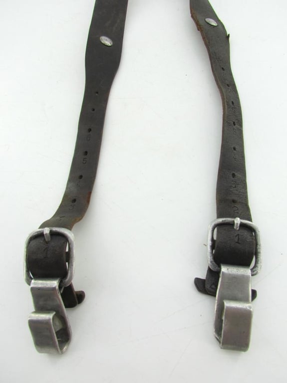 Wehrmacht leather Y-straps ‘Koppeltragegestell’