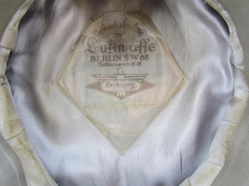 Luftwaffe officer visor cap ‘Schirmmütze’ by Erstklassig