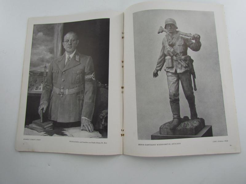 Book : Kunst dem Volk  ( "Art to the People")  1941