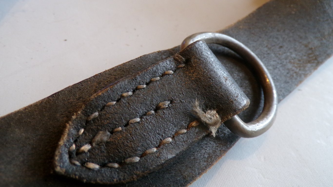Wehrmacht Leather Combat Y-Straps with RbNr
