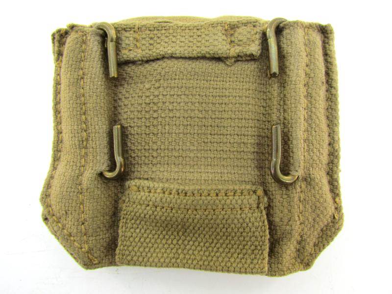 British WWII Revolver Ammo Pouch