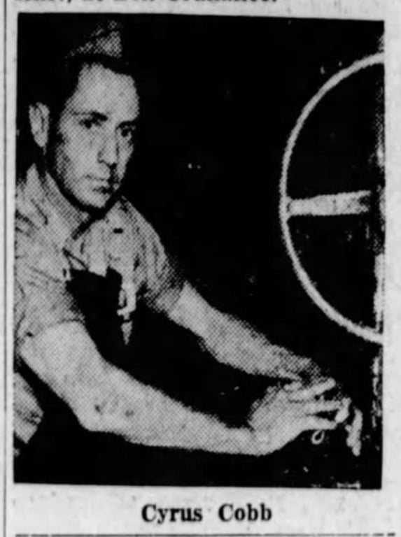 US WW2 Named Distinguished Service Cross 'Cyrus W. Cobb' 601st Tank Destroyer Battalion
