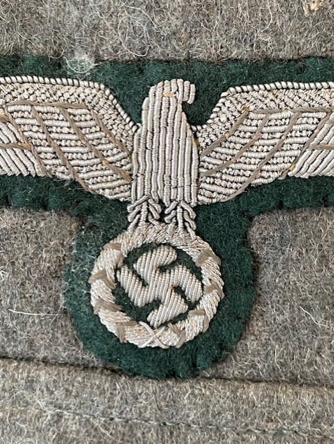 GERMAN WWII HIGHLY DECORATED PANZER OFFICERS (MAJOR) COMBAT TUNIC