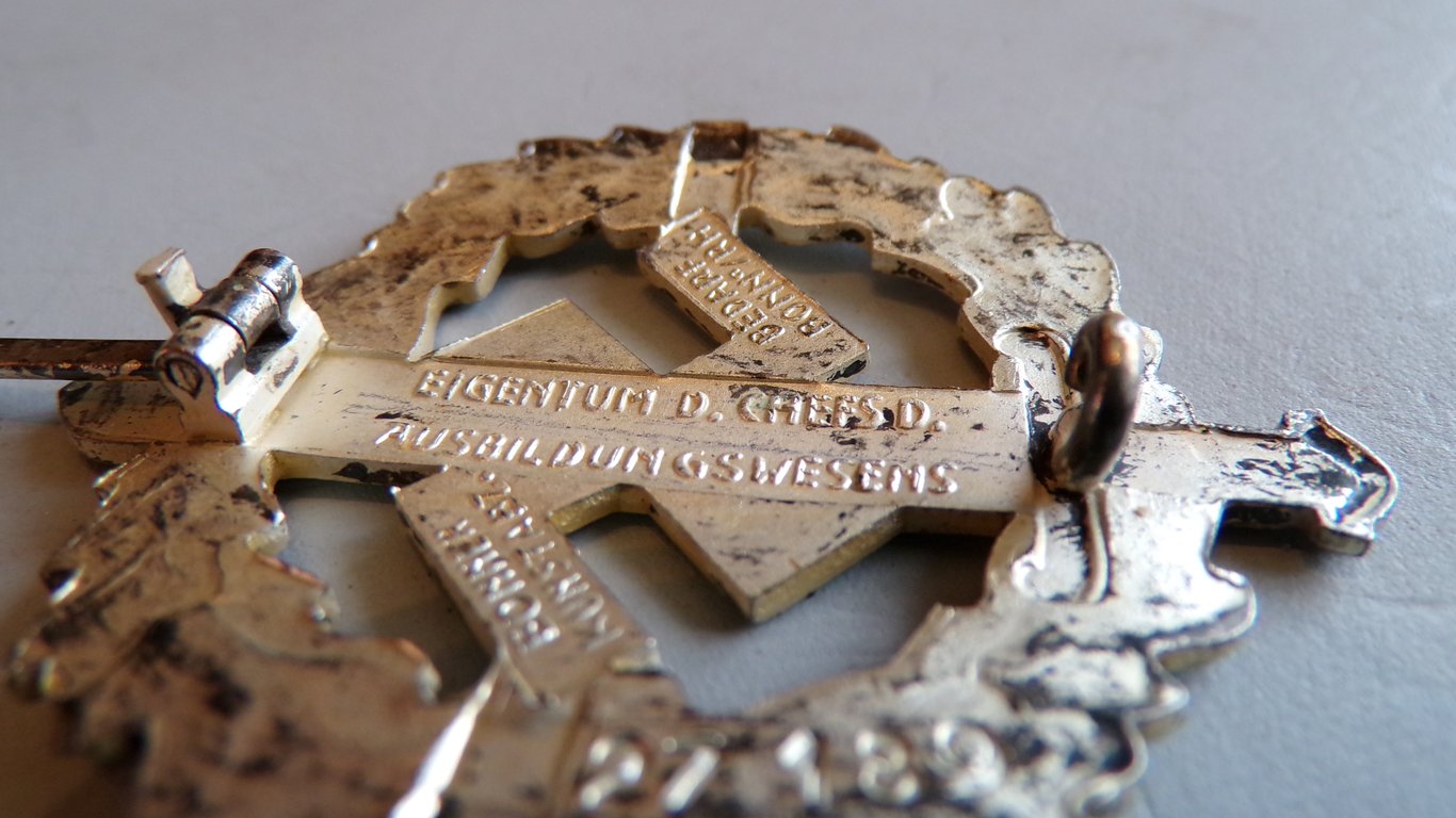 S.A Sportabzeichen in Silber