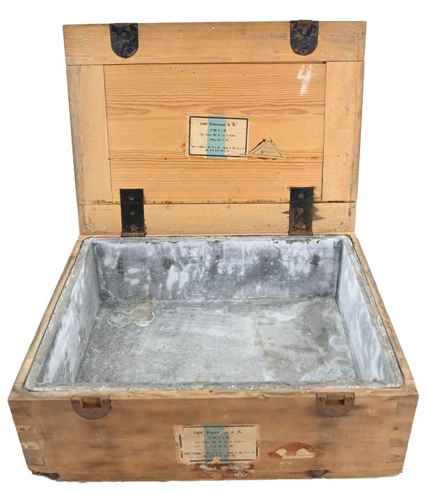 German WH 'Luftdichten Patronenkasten B' Ammunition box