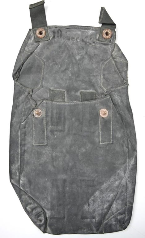 German WH M31 Gascape Pouch