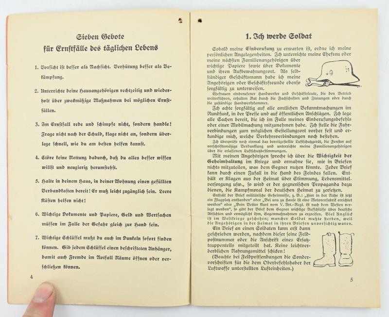 German Third Reich Period Booklet 'Was tue ich im Ernstfall?'