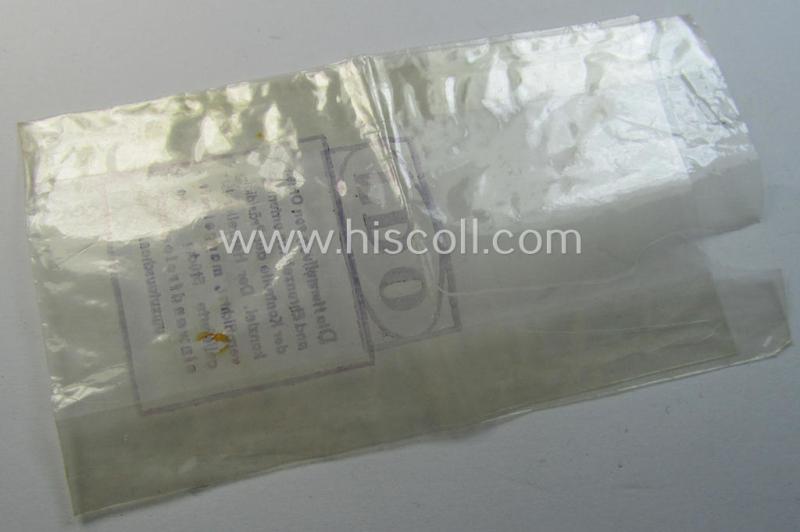 Neat - albeit regrettably empty! - 'generic' (and very fragile!) typical 'Cellophan'-based- and/or 'LDO'-marked pouch as was intended to store a wide range of WH (Heeres, Luftwaffe, Waffen-SS etc.) awards