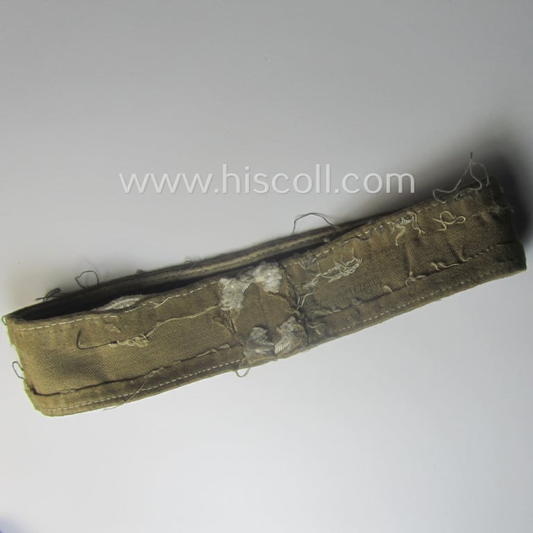 Cleary worn, WH cuff-title (ie. 'Ärmelstreifen') entitled: 'Afrika' (that bears a printed 'RbN.'-numeral!) being a minimally shortened example that comes in an overall very nice- (ie. issued and clearly worn ie. once tunic-attached-), condition