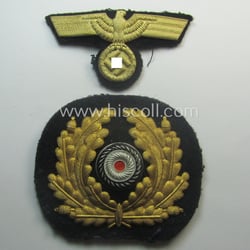 Superb - fully matching and never before seen!...