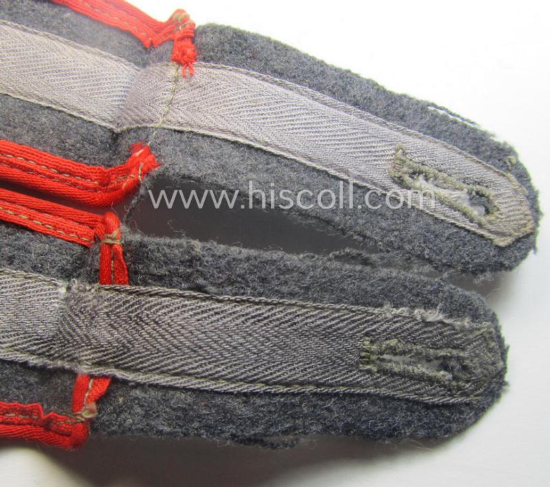 Pair of later-war-period, so-called: 'M44'-pattern, simplified WH (Luftwaffe) EM-type shoulderstraps as was intended for usage by a: 'Soldat der Flak-Artillerie-Trpn.'