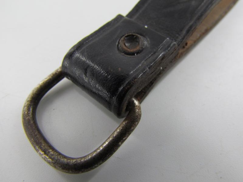 D ring Belt Loop for the Shoulder Strap