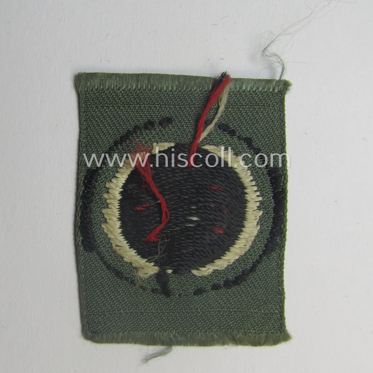 WH (Heeres) 'standard-issue'-pattern side-cap-cocarde (ie. 'Kokarde für Schiffchen-Mütze') as executed in: 'BeVo'-weave pattern