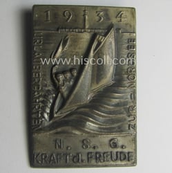'KdF'- ('DAF- o. Kraft durch Freude'-) related day-badge...