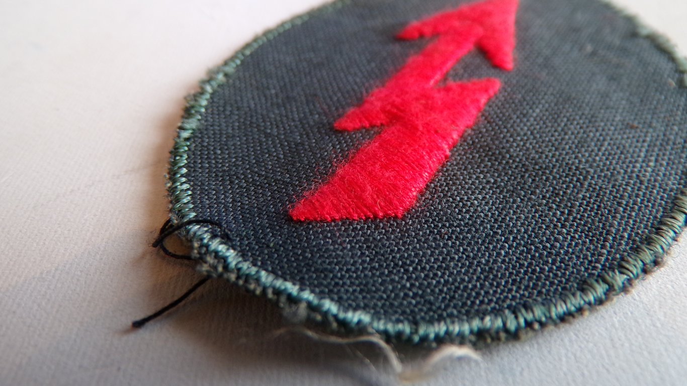Panzergrenadier Artillery Signals Specialist Sleeve Patch