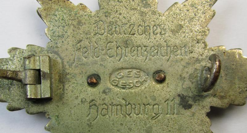 Attractive - and truly very detailed! - example of a: 'Freikorps'-related award, being a neatly enamelled so-called: 'Deutsches Feldehrenzeichen' that is nicely engraved on its back