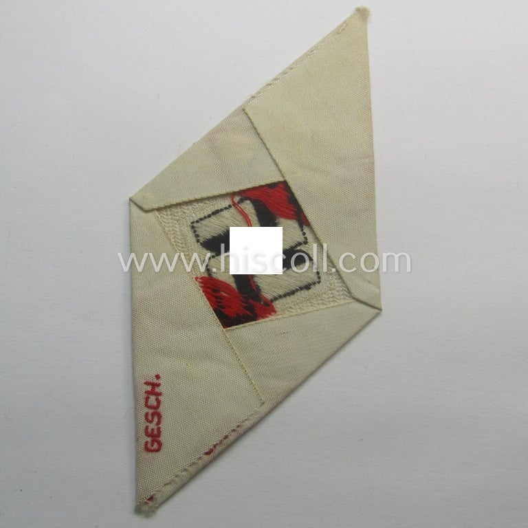 'Standard-issued'-pattern, 'Hitlerjugend'- ie. 'Bund Deutsche Mädel (HJ/BDM) so-called: 'Ärmelraute' as was executed in so-called 'BeVo'-weave pattern