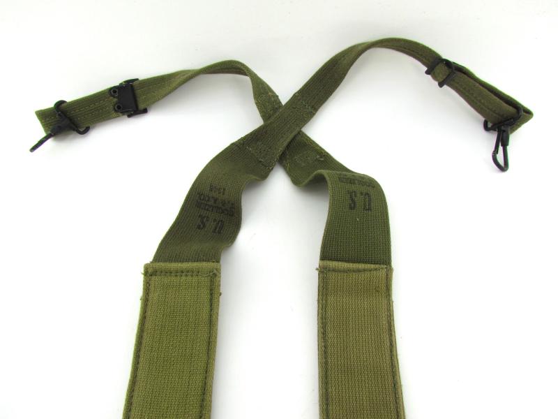 US WWII M1943 suspenders marked US 1945