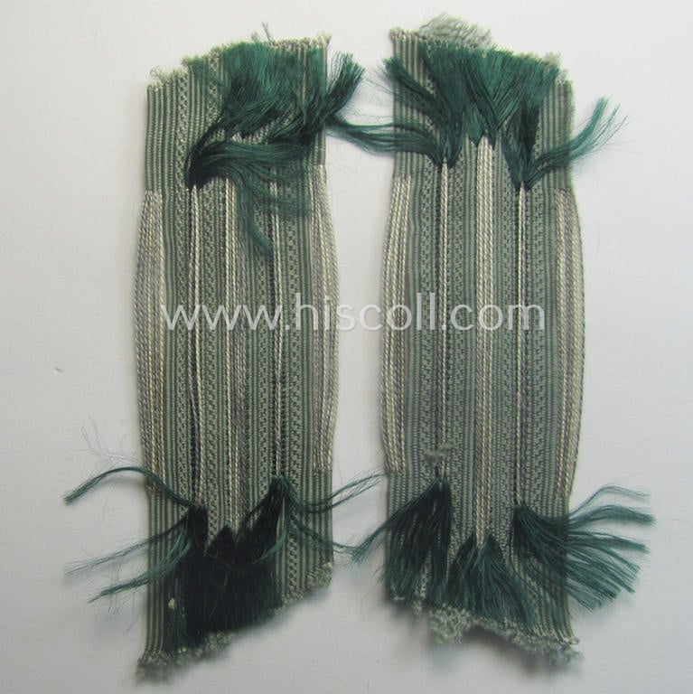 Neat - and fully matching! - pair of WH (Heeres) early- (ie. mid-war-) period collar-tabs or: 'Einheitskragenspiegel' (being of the desirable 'generic-type' to be used by all 'Heeres' branches of the 'Deutsche Wehrmacht')