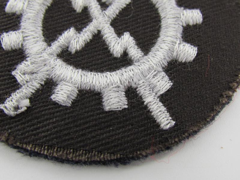 Luftwaffe Signals Equipment Trade Patch