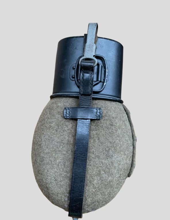 WH (HEER) Canteen and Cup -HWSD40-