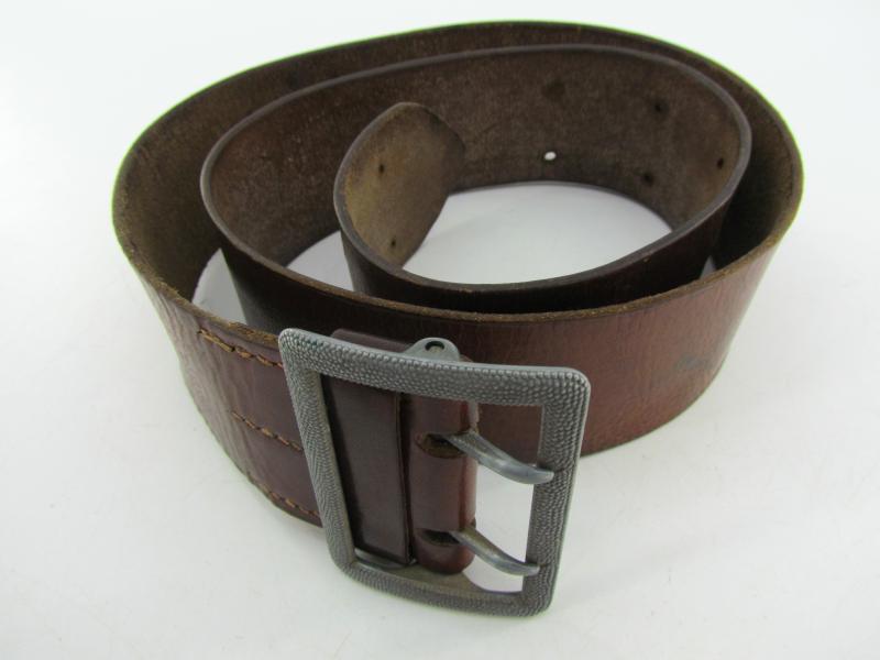 Wehrmacht Brown Leather officer ‘Zweidorn’ double claw belt