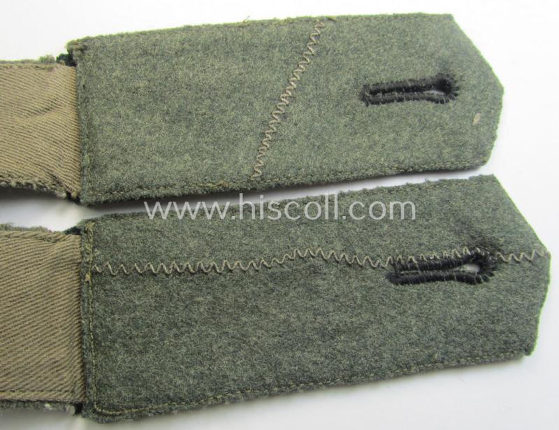 Pair of WH (Heeres),'cyphered') EM-type shoulderstraps: 'Soldat des Wachbatallions Berlin'