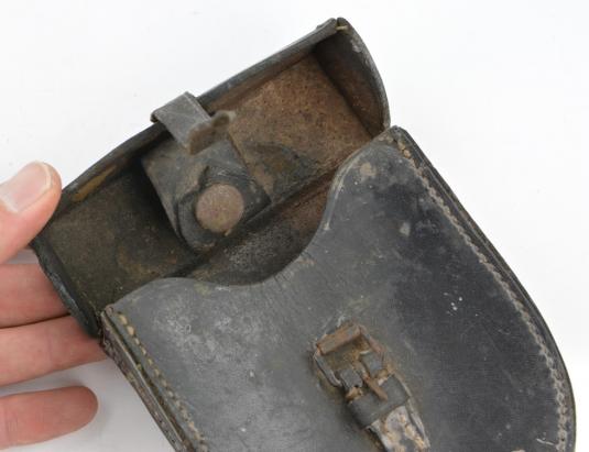 German Single Earphone Carrying Pouch