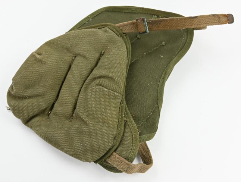 US WW2 Army Mortar Carrying Shoulder Pads