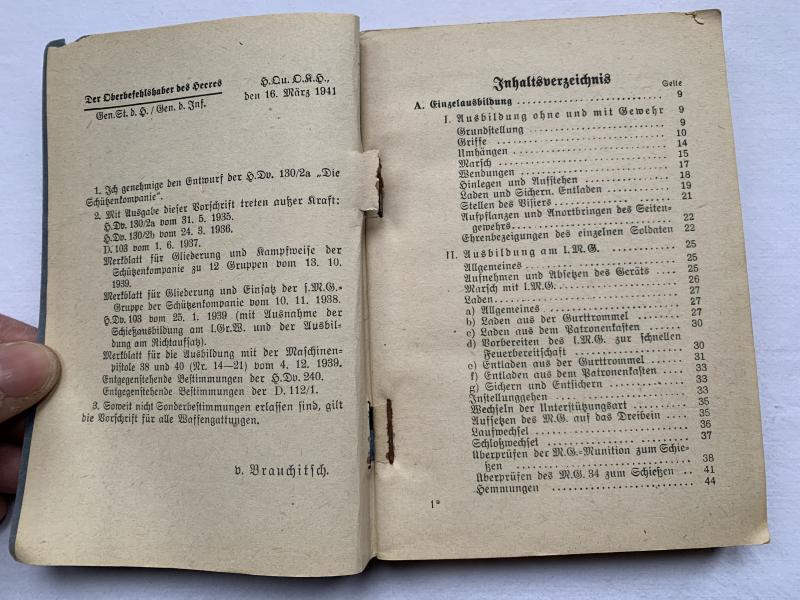 WH (Heer) Pocket size Training Instruction Booklet