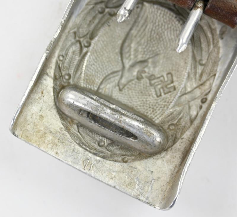 German LW Beltbuckle with Leather Tab 'GB' 1940