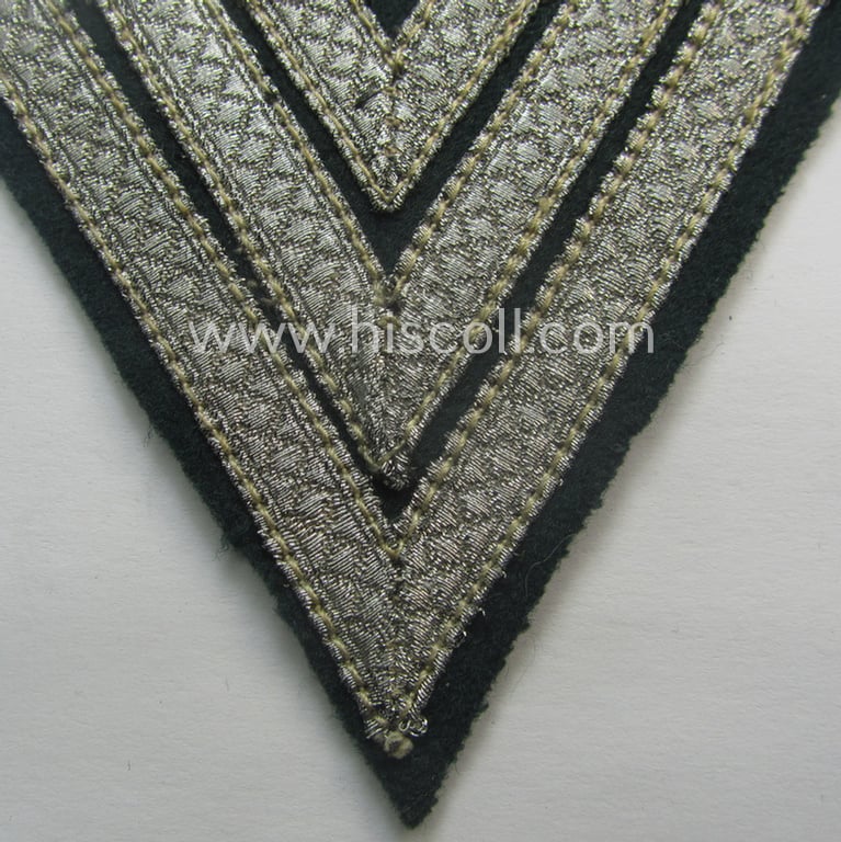 Minimally worn - and I deem early- ie. pre-war-period - WH (Heeres) 'Armwinkel' (or: arm-chevron): 'Hauptgefreiter'