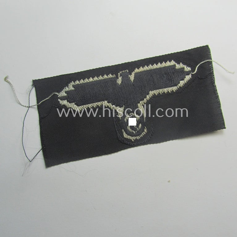 Superb, Waffen-SS, 'BeVo'-woven-style skull- and cap-eagle-set (ie. 'Totenkopf- u. Adler-Effektensatz für Schiffchen o. Einheitsfeldmütze')