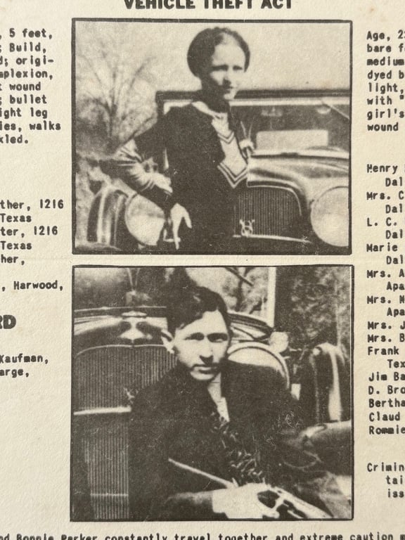AUTHENTIC ORIGINAL BONNIE & CLYDE ISSUED WANTED POSTER DATED 1934