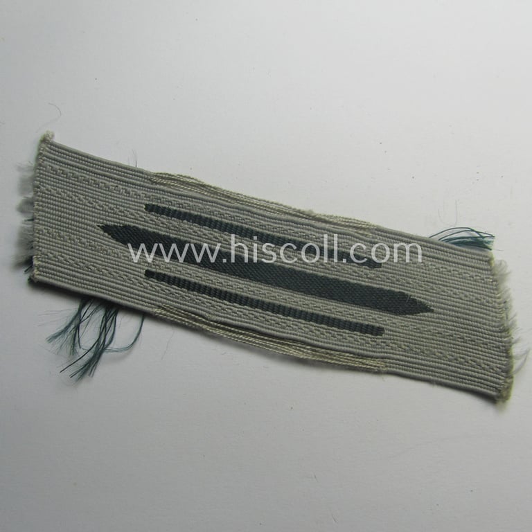 Neat - and fully matching! - pair of WH (Heeres) mid- (ie. later-) war-period- and/or: 'standard-issued'-pattern WH (Heeres) collar-tabs (or: 'Einheitskragenspiegel') being of the desirable 'generic-pattern'