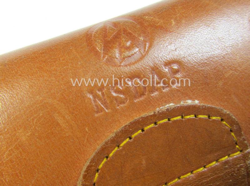 Neat - smaller-sized- albeit regrettably empty! - genuine leather-based pouch as was intended to hold a medical-set (ie. 'Kleines Feldbesteck') as was specifically intended for an: 'N.S.D.A.P. o. SA'-related 'Feldscher' (ie. medical orderly)