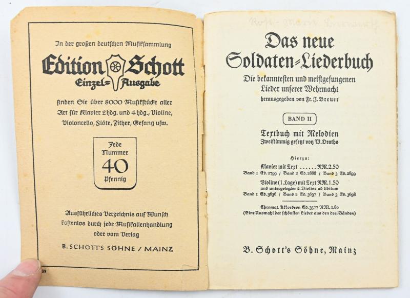 German WH Marching Songs Pocket Book