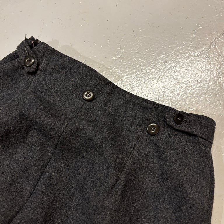 LW Flakhelferin trousers