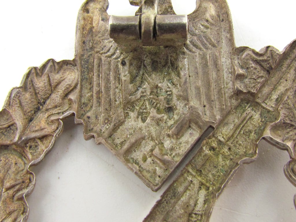 Infantry Assault Badge in Silver – Otto Schickle, Early Tombak Type