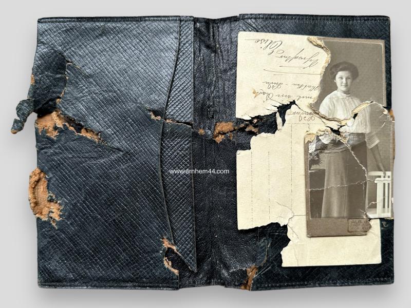 German WWI Battle-Damage Soldbuch