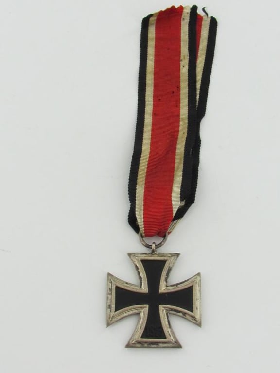 WH/SS Iron Cross Second Class ( EK2 ) Unmarked