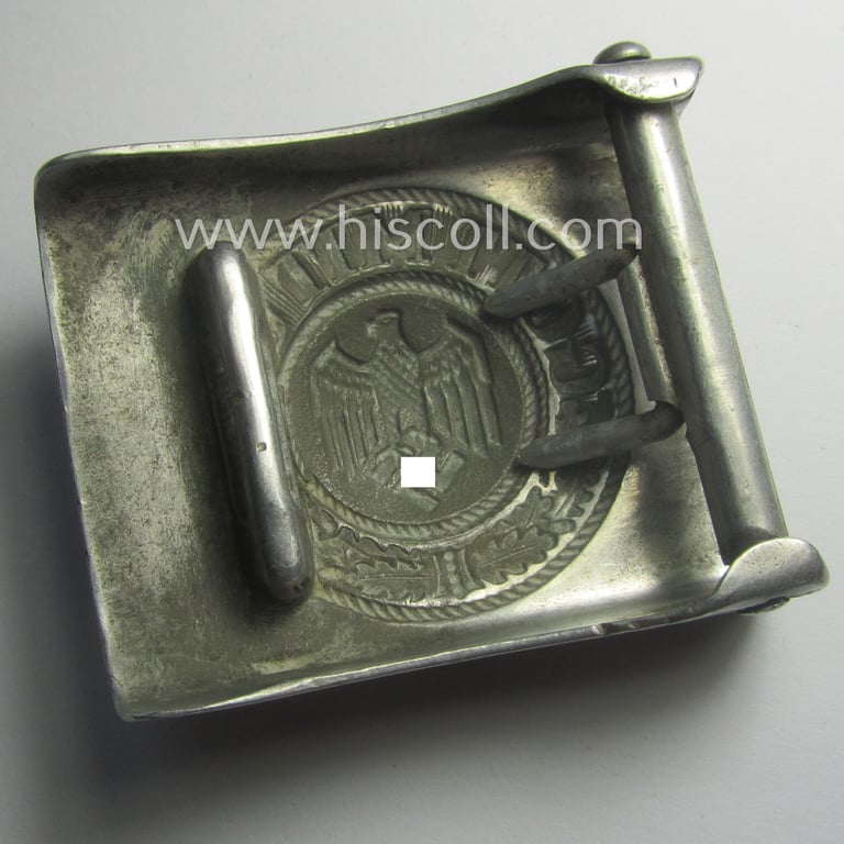Truly used and/or worn, WH (Heeres) aluminium-based belt-buckle (ie. 'Koppelschloss für Uffz. u. Mannschaften des Heeres') being a non-maker-marked example