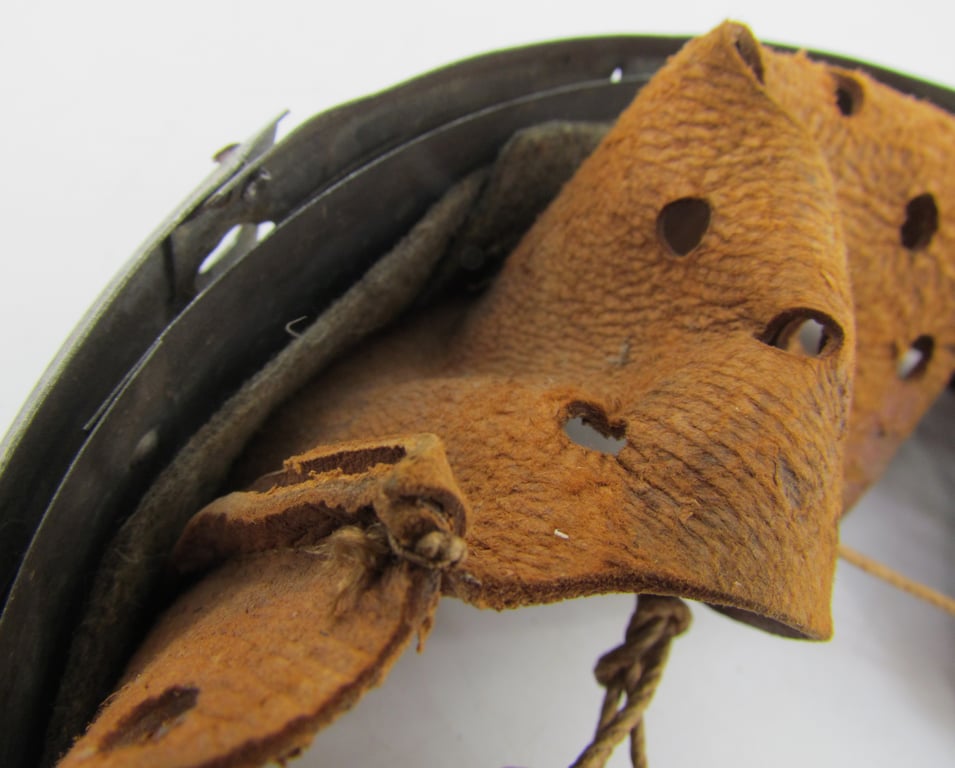 M31 Stahlhelm Liner – B.&C. Berlin 1941 – Size 66/58