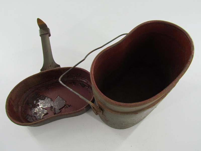 M42 Mid War Steel MESS KIT. (Kochgeschirr 31) marked