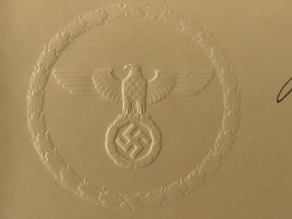 AUTHENTIC GERMAN WW2 INK SIGNATURE OF NAZI MINISTER JOACHIN VON RIBBENTROP.